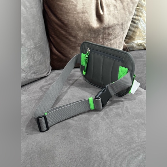 Gucci GG Nylon Belt Bag 'Grey/Multicolor' - Picture 5 of 14